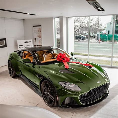 Lovely gift! Green Aston Martin DBS Superleggera : carporn | Aston ...