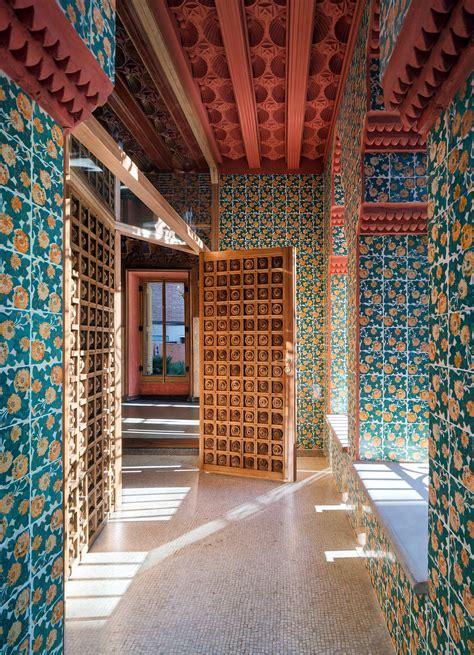 Casa Vicens de Antoni Gaudí | Arquitectura en españa, Gaudi, Arquitectura