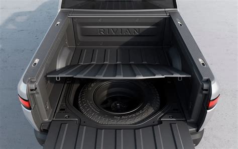 Rivian R1T specs-15 - Paul Tan's Automotive News