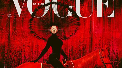 Beyoncé's British Vogue Cover: Beyoncé Is Poised For Her Next Evolution ...