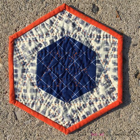 Sashiko Mug Rug: Mini Quilt #30 – The (not so) Dramatic Life