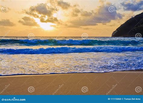 Sunrise at Makapuu Beach, Hawaii Stock Photo - Image of sunrise, surf ...