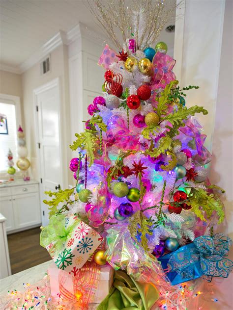 The 50 Best and Most Inspiring Christmas Tree Decoration Ideas for 2021