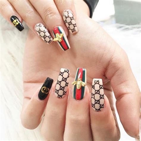 Gucci Nail Art - Nail Sumo | Gucci nails, Swag nails, Gel manicure nails