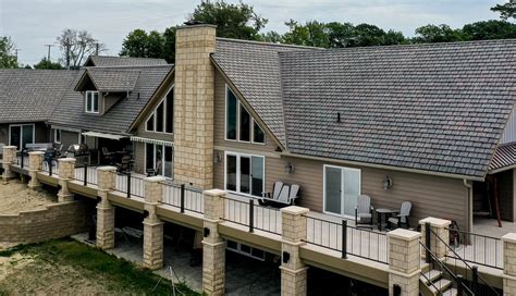 Hire a Designer When Choosing a Synthetic Roofing Color? | Brava Roof Tile