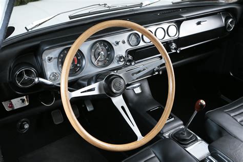 Lotus Cortina MkI (Type 28) (1962-1966) Dashboard | Custom car interior ...