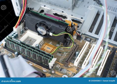 Old Pentium II Computer Hardware Stock Image - Image of slot, pentium ...