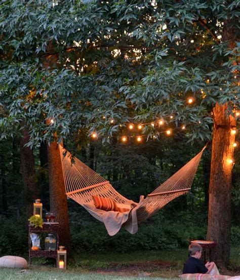 cozy-backyard-lights-with-hanging-chair