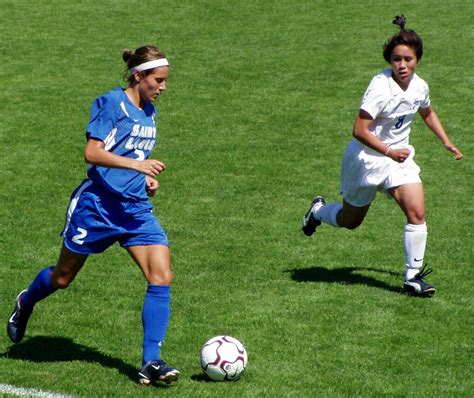 File:Slu soccer women.jpg - Wikimedia Commons