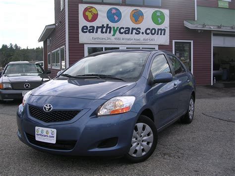 Earthy Cars Blog: EARTHY CAR OF THE WEEK: 2010 Blue Toyota Yaris Sedan