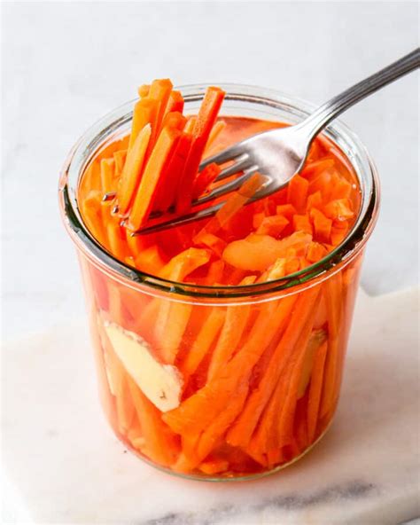 Ginger Pickled Carrots - Cooking With Elo