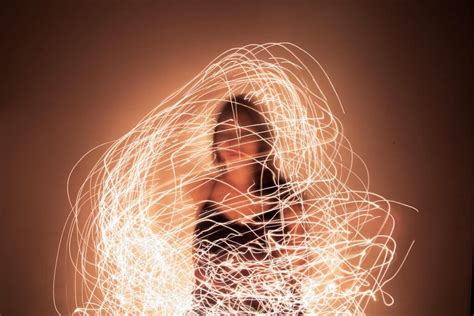 35 Beautiful Examples of Light Painting Photography - The Photo Argus