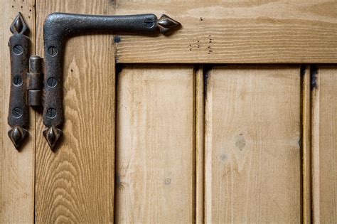 11 Different Types of Hinges and What You Use Them for - This Old House