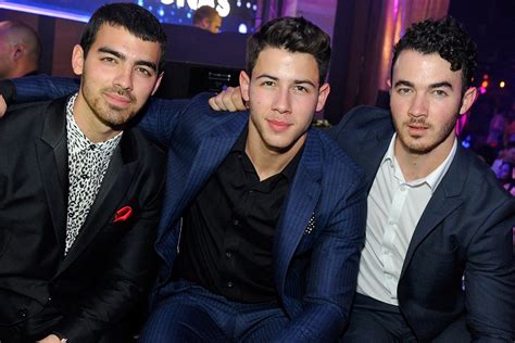 OMG, Jonas Brothers Are Reportedly Making A Comeback Nearly 6 Years ...