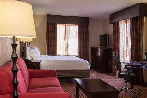 HOLIDAY INN EXPRESS NEWINGTON - HARTFORD $94 ($̶1̶0̶4̶) - Updated 2023 ...