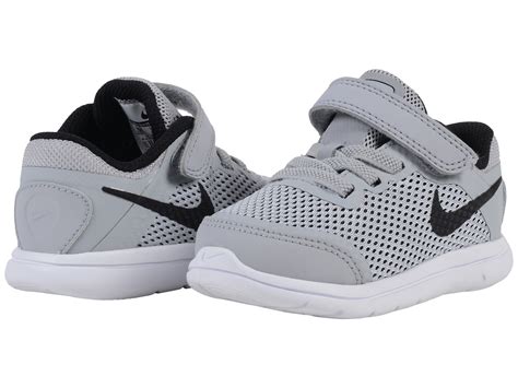 Nike Kids Flex 2016 RN (Infant/Toddler) at Zappos.com