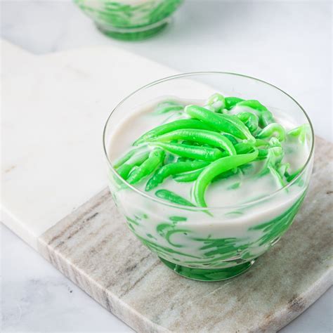 Cendol (Chè Bánh Lọt) | Savory Sweet Spoon