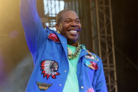 Busta Rhymes Tears Up in BET Awards Speech and Urges Rappers Not to Fight