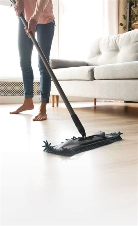 Maintenance tips to care for your hardwood floor | Mirage Floors (US)