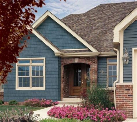 31 Vinyl Siding and Brick Combinations Ideas