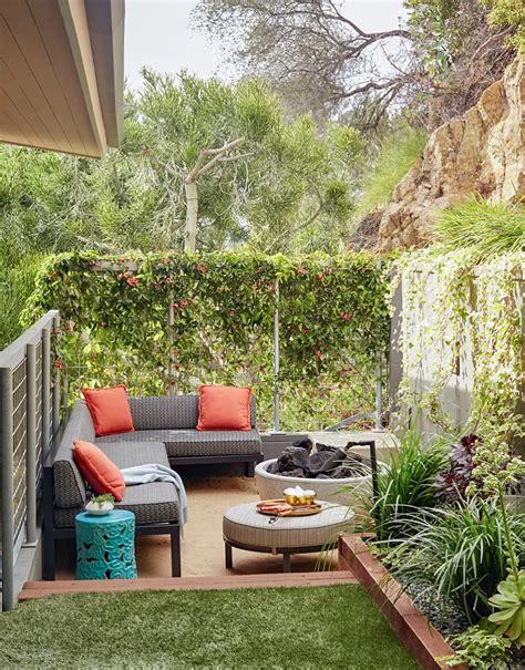 30 Cheap Backyard Ideas for Outdoor Spaces Large and Small ...