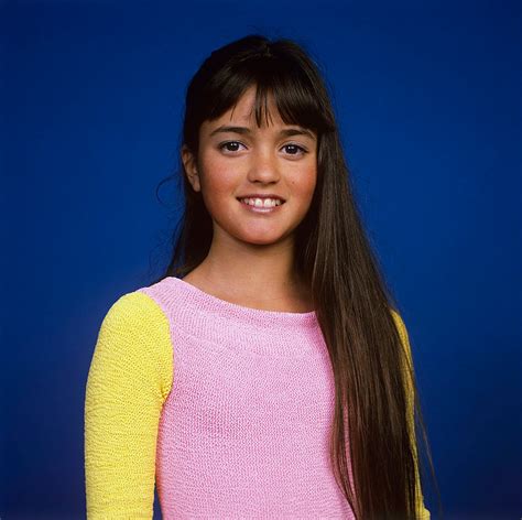 Danica McKellar Bangs - Wonder Years Star Danica Mckellar Opens Up ...