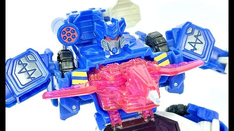 Transformers Cyberverse Laserbeak Blast Soundwave Chefatron Review ...