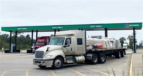 TA opens truck stop in Texas with more than 100 truck parking spaces