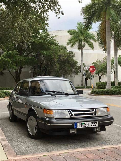 Saab 900 classic