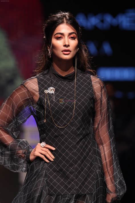 Pooja Hegde at Lakme Fashion Week 2019 Day 2 on 2nd Feb 2019 / Pooja ...