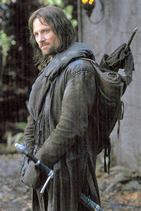 Medieval leather Aragorn's green duster | Lord of the rings | Aragorn ...