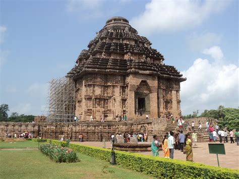 Konark Sun Temple - Wikipedia