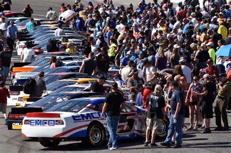 Toronto Grand Prix Tourist - A Toronto Blog: Racing at Sunset Speedway ...