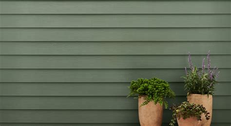 The Secret Behind James Hardie Siding’s Long-Lasting Colors