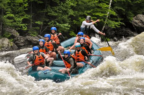 Kennebec River Rafting Huge Water Trips, Maine Rafting Adventure