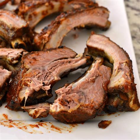 Dry Rub Oven Baked Ribs | FaveSouthernRecipes.com