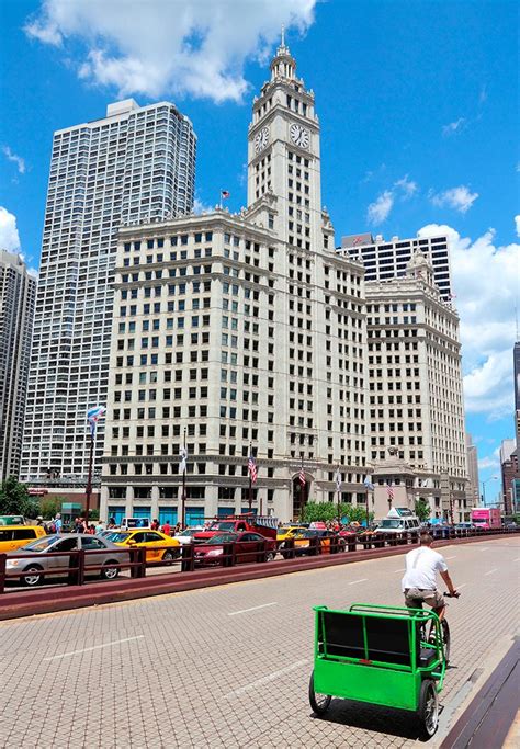 Chicago Pedicabs | Pedicab rickshaw tours in the US