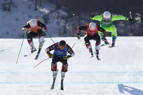 Best photos from the 2018 Winter Olympics: Day 12 Photos - ABC News