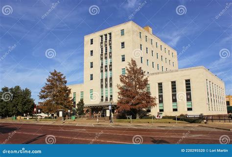 Smith County Courthouse Located in Tyler, Texas Stock Photo - Image of ...