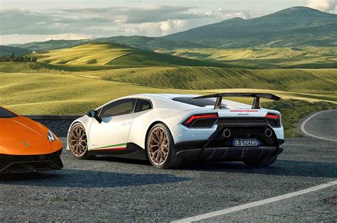 Lamborghini Unveils ‘Ring Master Huracan Performante | Automobile Magazine