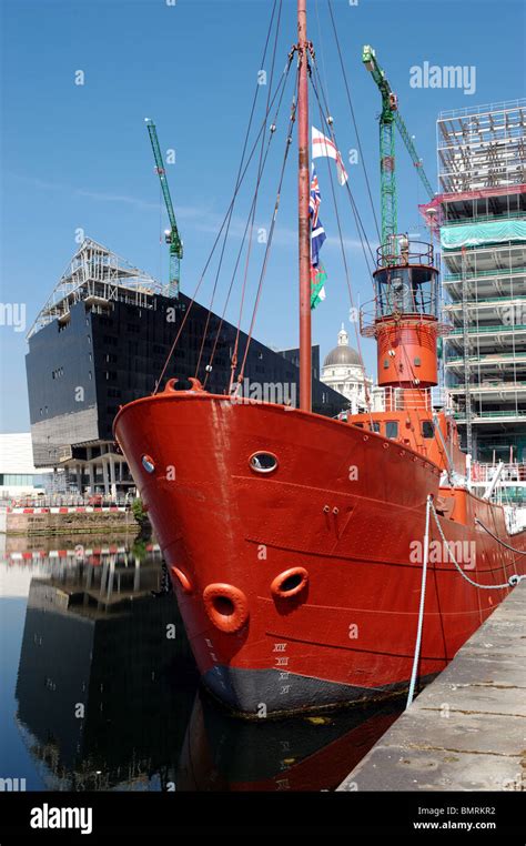 Construction of The Mann Island Buildings Stock Photo - Alamy