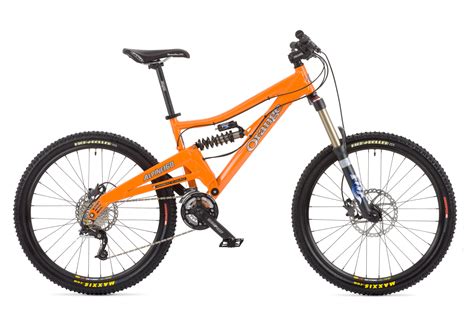 Orange Mountain Bikes - 2009 Orange Alpine 160 FR