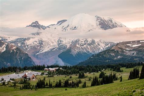 9 Best Places for Epic Views of Mount Rainier (Within the National Park ...