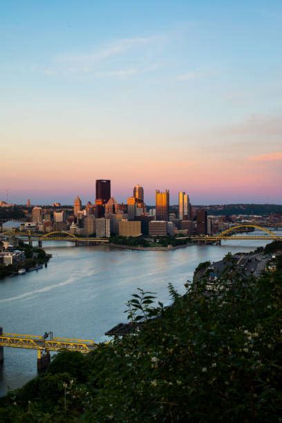 370+ Pittsburgh Skyline Sunset Stock Photos, Pictures & Royalty-Free ...