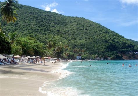 9 Best beaches in Tortola island, BVI - Ultimate guide (November 2024)