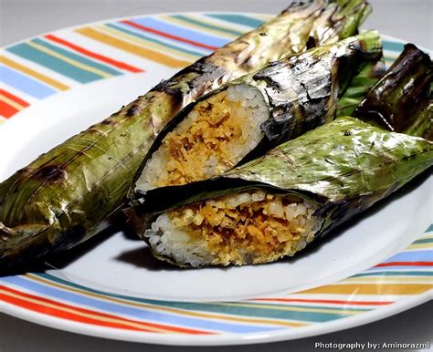 Pulut Panggang Recipe (Grilled Glutinous Rice in Banana Leaves) - The ...