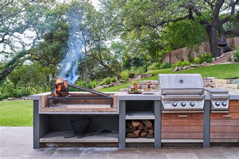 Enclosed Outdoor Kitchen Ideas: Transform Your Backyard Into an Oasis ...