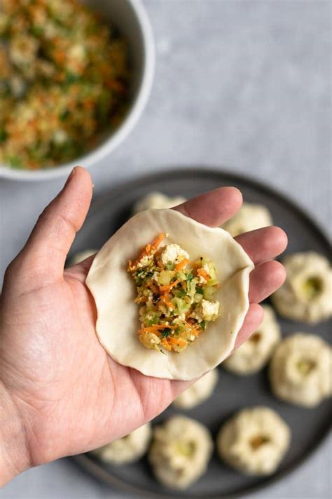 Tibetan Vegetable Momos with Spicy Sesame Tomato Chutney • The Curious ...