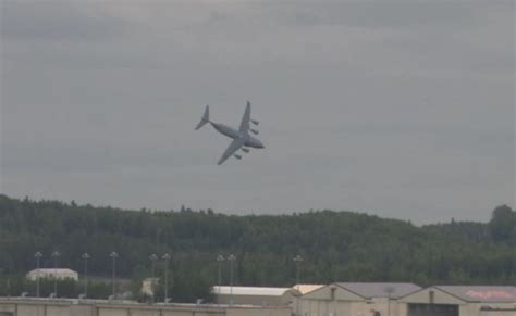 Fear of Landing – Dangerous Aerobatics : C-17 crash at Elmendorf (2010)