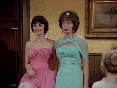 Laverne & Shirley: 1x1 - Sflix